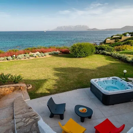 Azul By Klodge Olbia