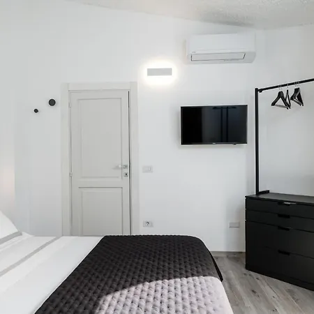 Azul By Klodge Olbia